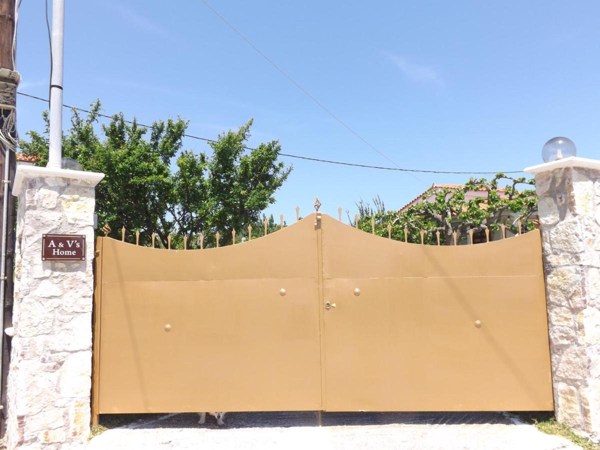 A&V'S Home Agioi Apostoloi  ภายนอก รูปภาพ